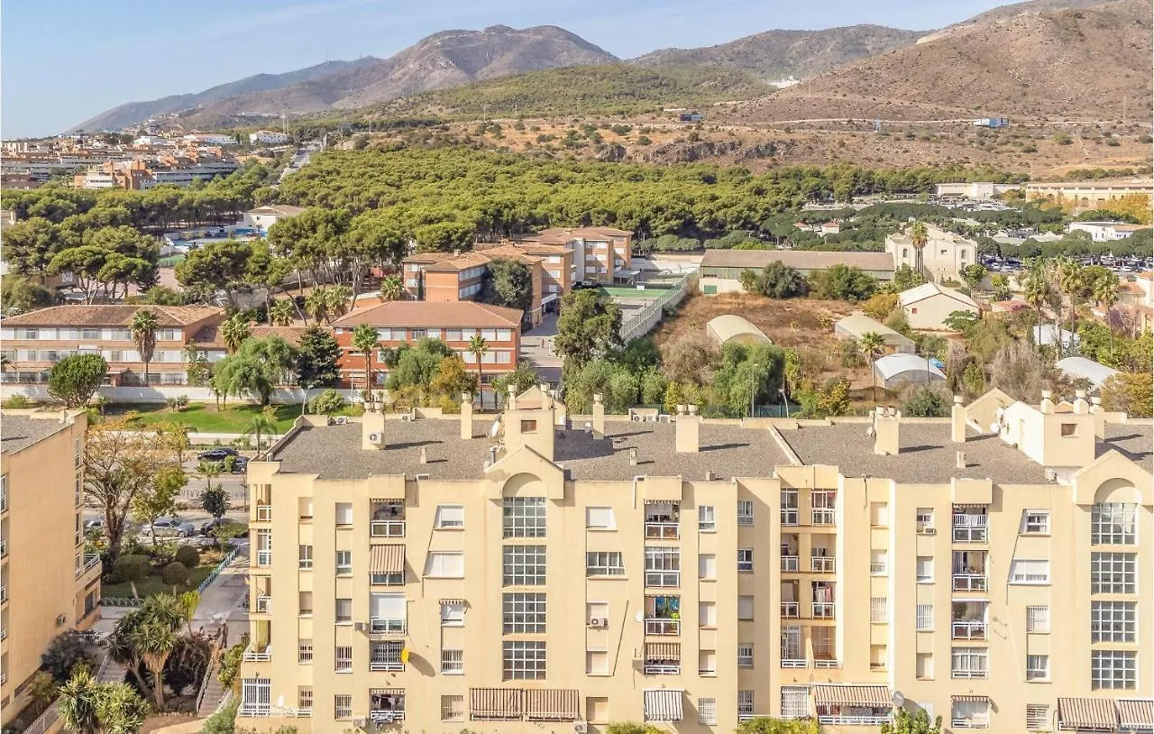 Cozy Apartment With Pool Τορρεμολίνος
